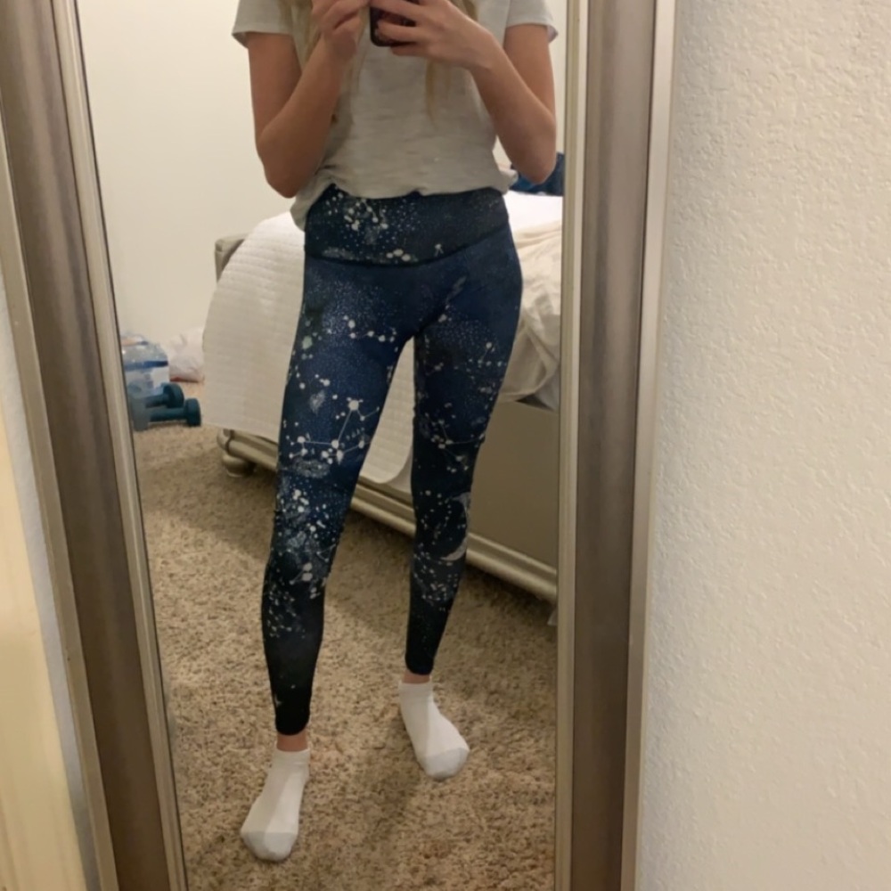 Onzie Constellation Leggings